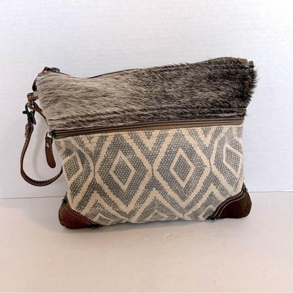 Myra Bag Minute Stylish Gray and Brown Women's wristlet EUC